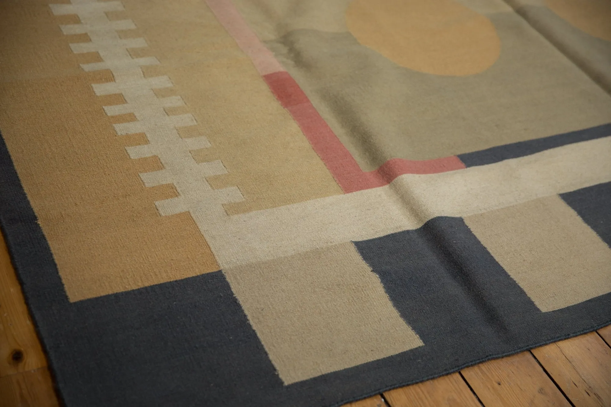 10x13.5 Vintage Contemporary Kilim Carpet