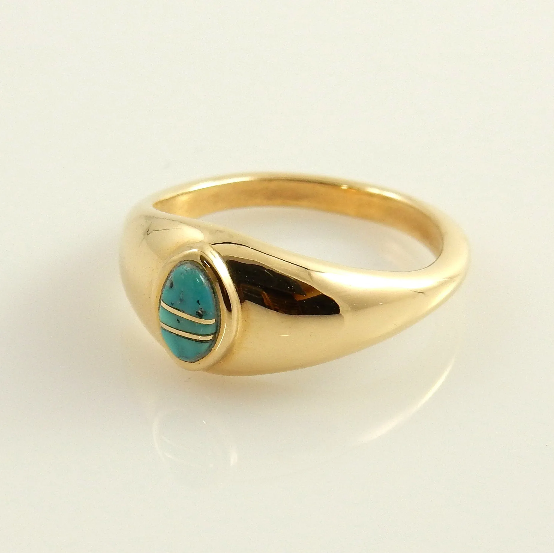 14kt Yellow Gold Blue Turquoise Inlay Ring Size 6.5