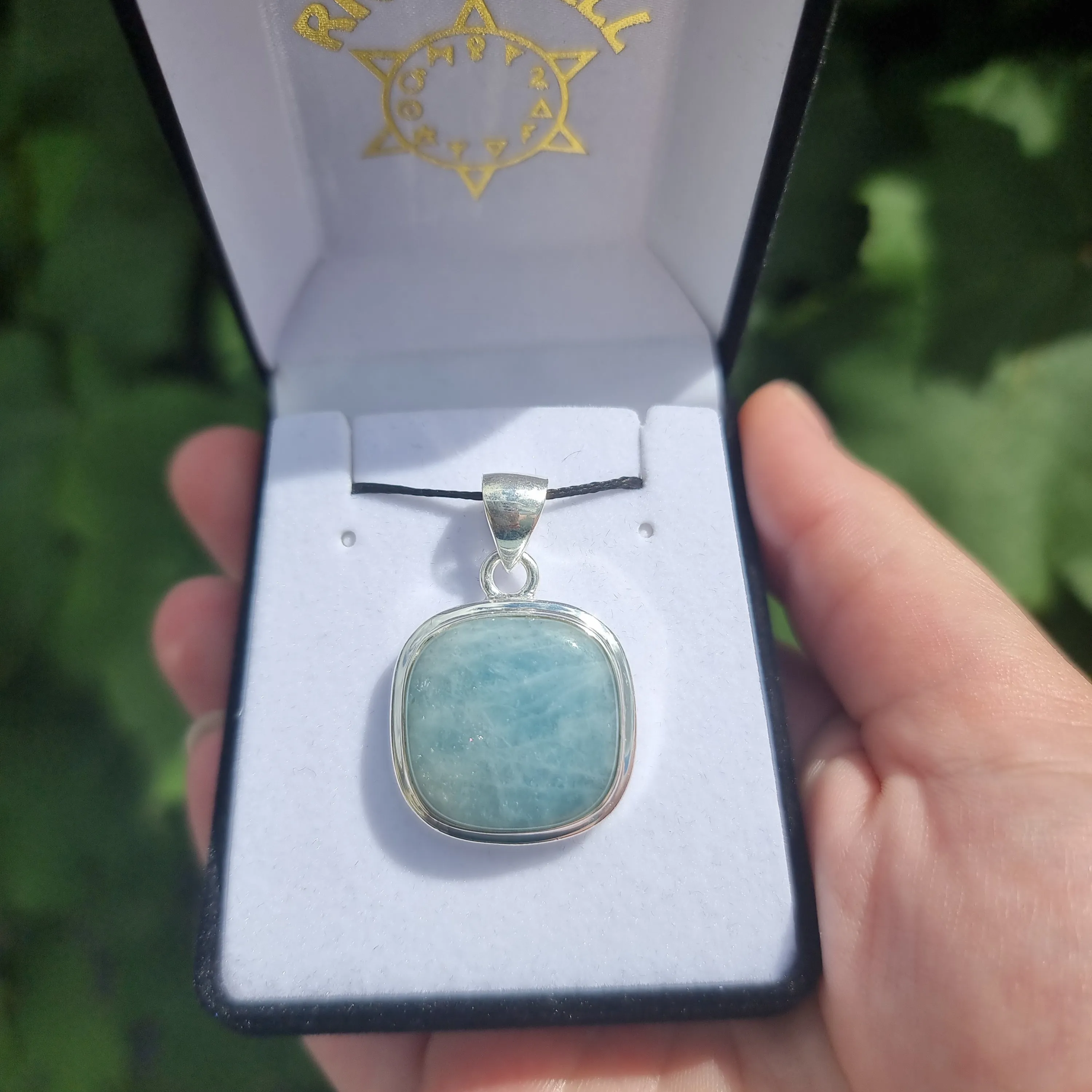 Aquamarine pendant