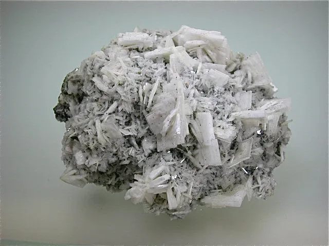Barite, Julcani Mine, Huancavelica, Peru, Mined c. 2001, Kalaskie Collection #1077, Medium Cabinet 6.0 x 9.0 x 12.0 cm, $100. Online 11/1.