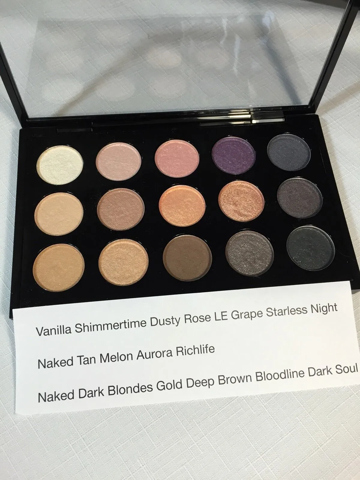 BNIB MAC 15 Pigment Pressed Pans Eyeshadow Palette Naked/Tan/Melon/grape/gold