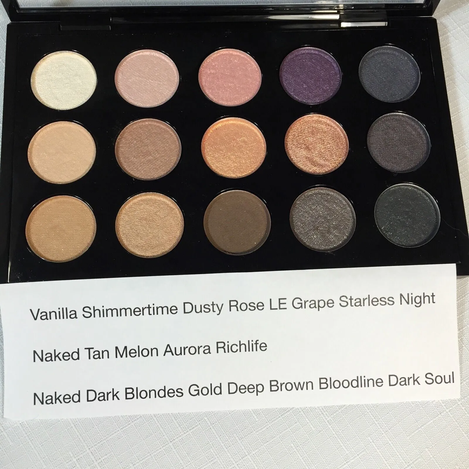 BNIB MAC 15 Pigment Pressed Pans Eyeshadow Palette Naked/Tan/Melon/grape/gold