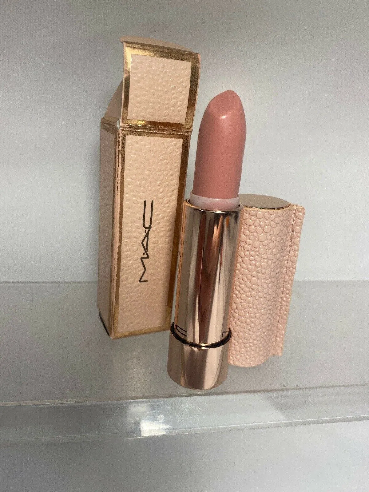 BNIB Mac 3N  Making Pretty Lustre Lipstick Rare Nude Holiday Collection