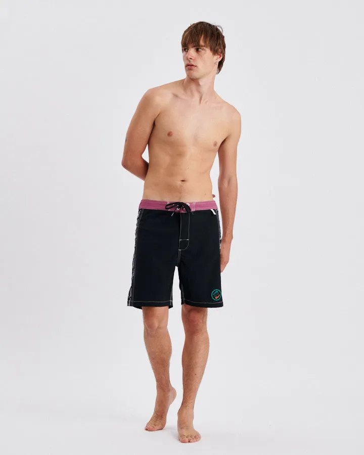 BONEYARD 18" PANEL BOARDSHORT - BLACK