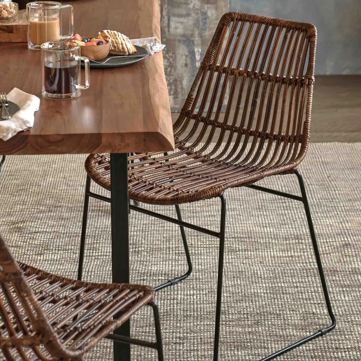 BRISBANE CHAIR