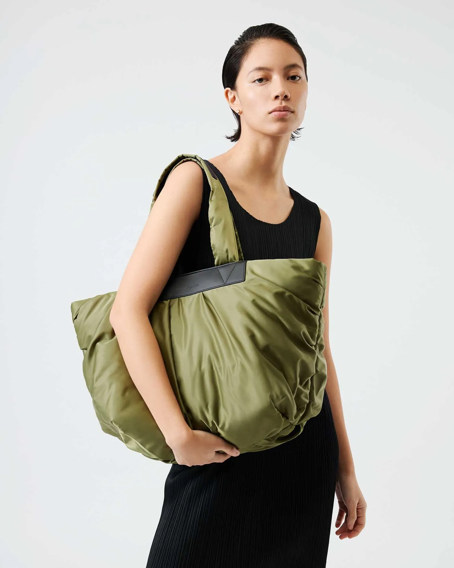 Caba Tote Medium Olive