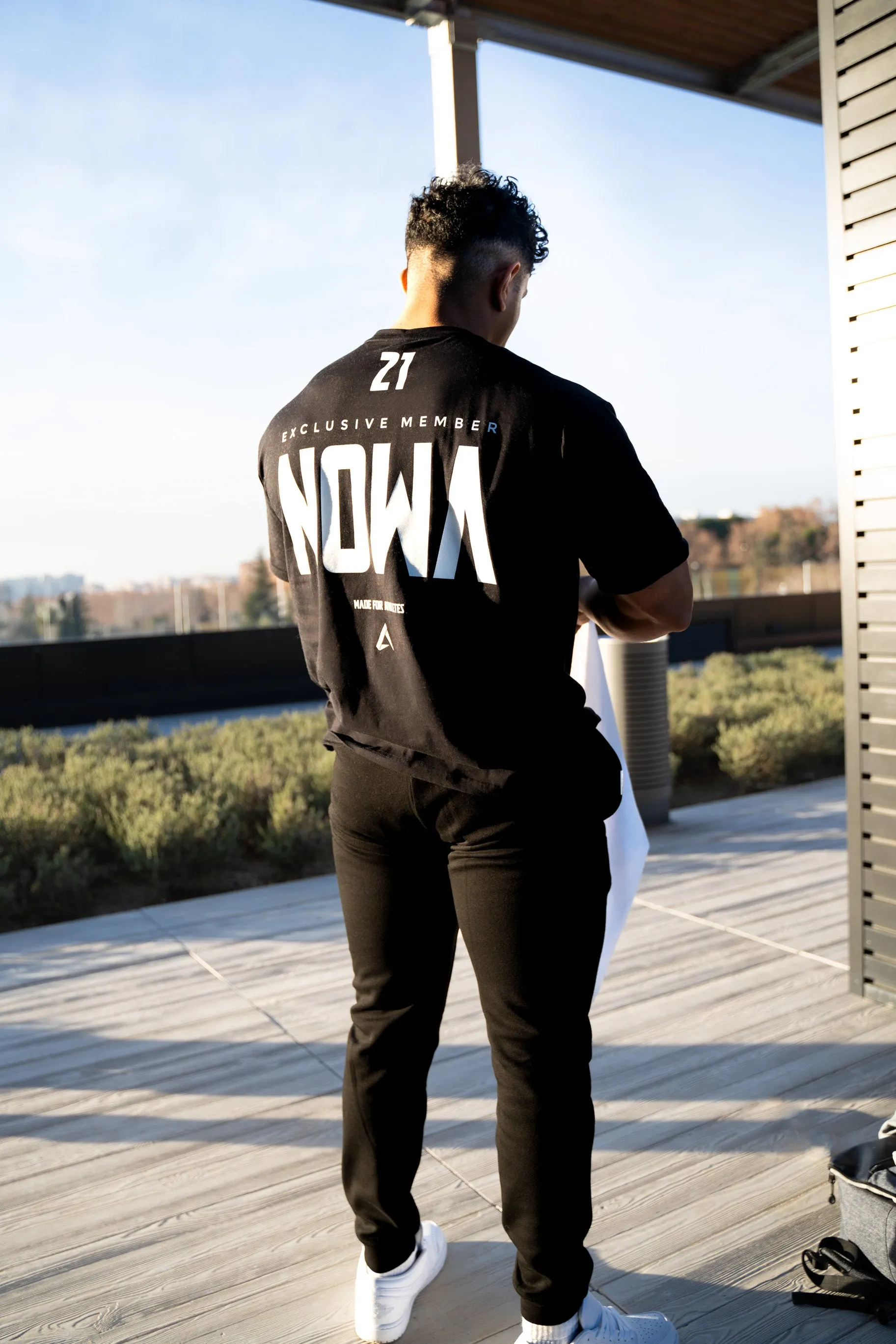 Camiseta Exclusive Member Oversized - Black