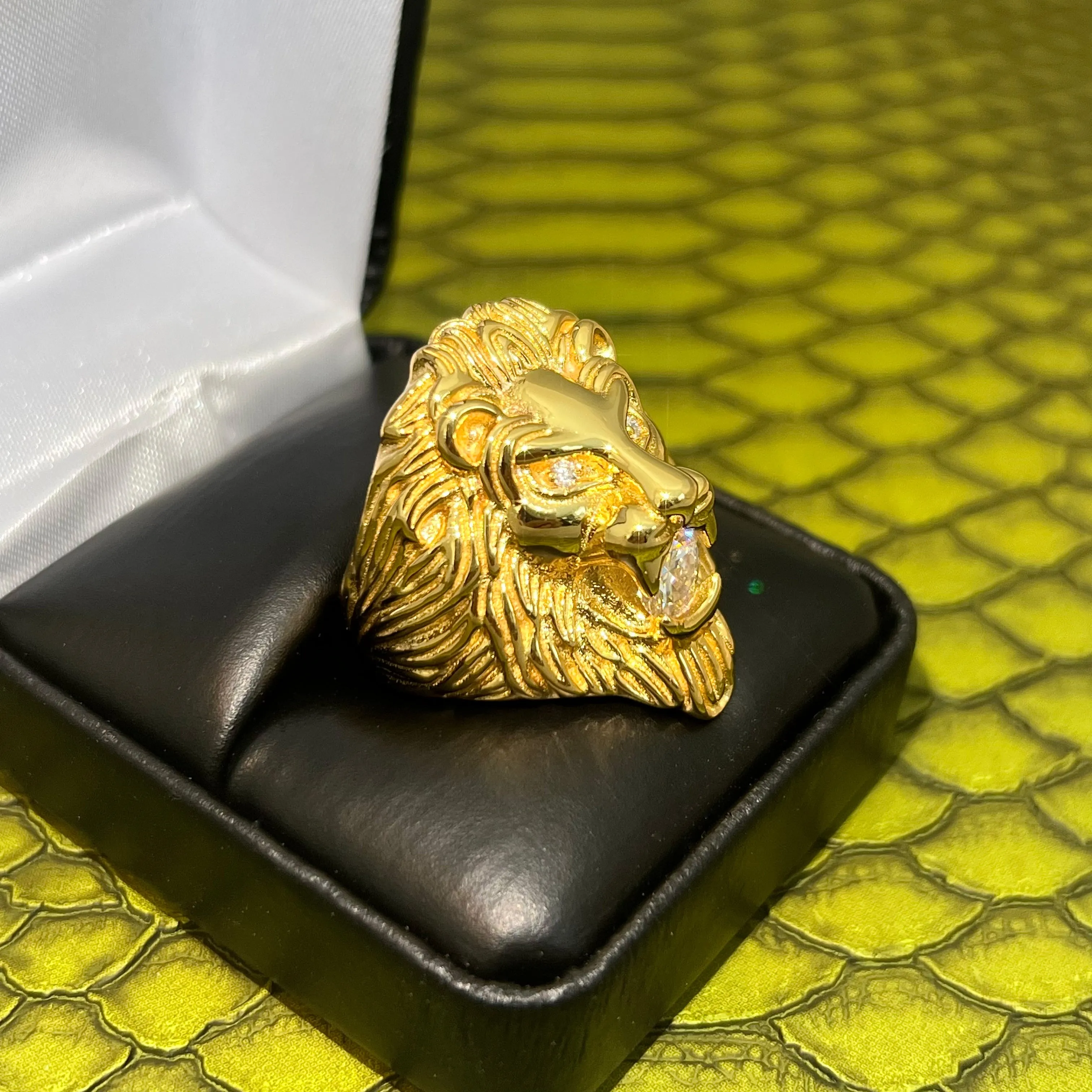 Certified VVS1 Moissanite 3D Lion Head Ring