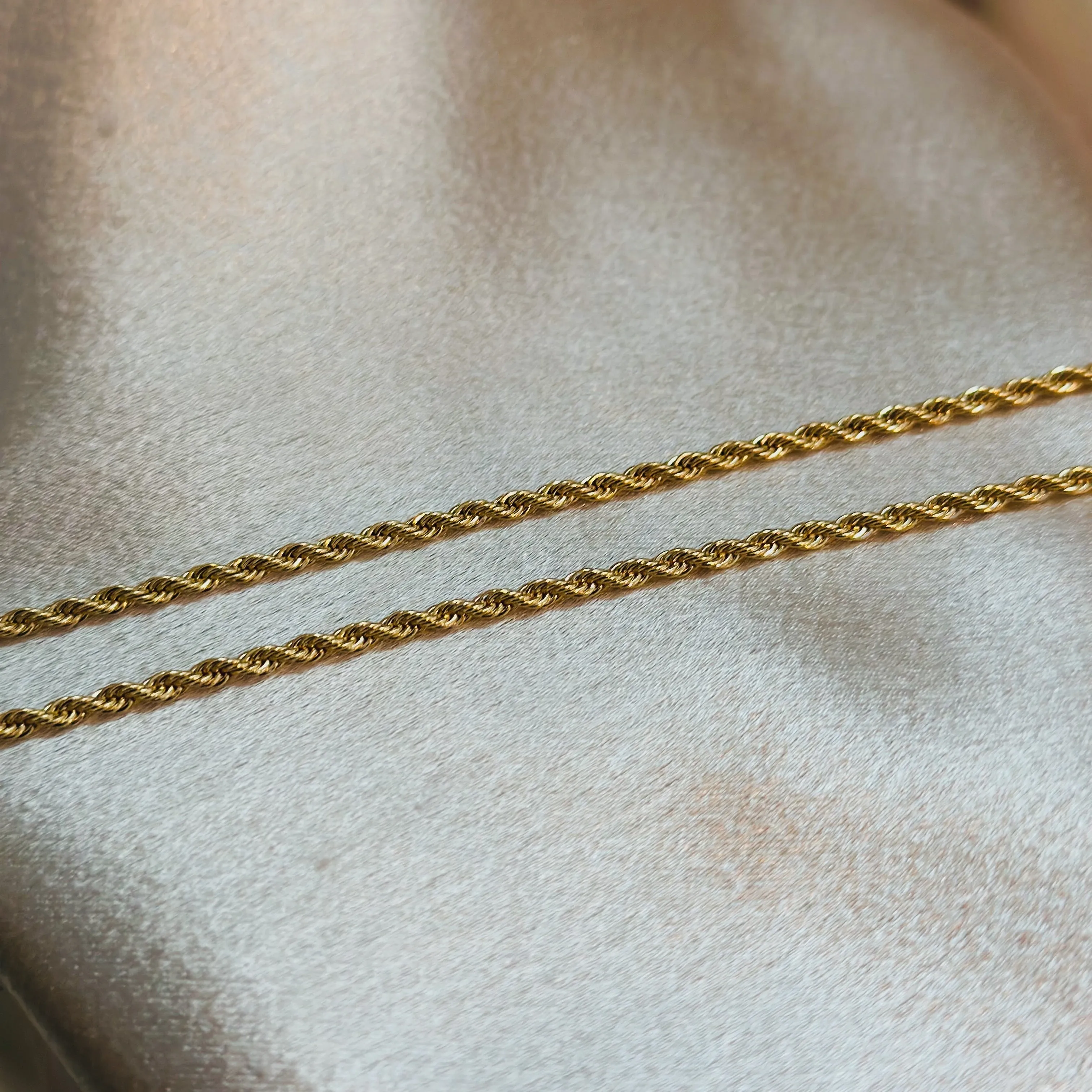 DIOR HEART ROPE CHAIN NECKLACE