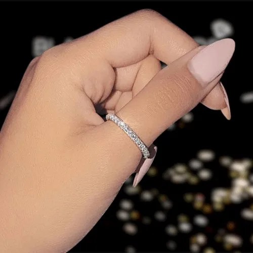 Elegant 1.5 Carat Cushion Cut Wedding Ring Set