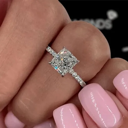 Elegant 1.5 Carat Cushion Cut Wedding Ring Set