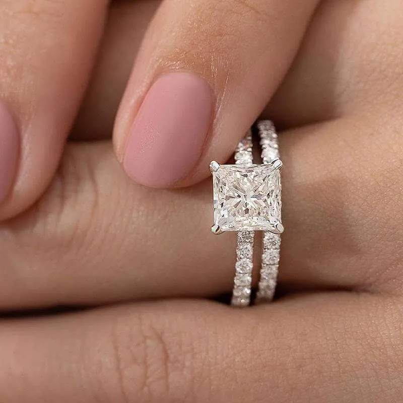 Elegant 1.5 Carat Cushion Cut Wedding Ring Set