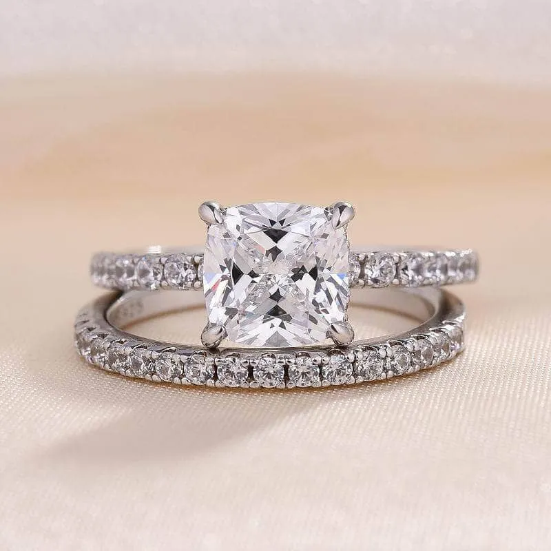 Elegant 1.5 Carat Cushion Cut Wedding Ring Set