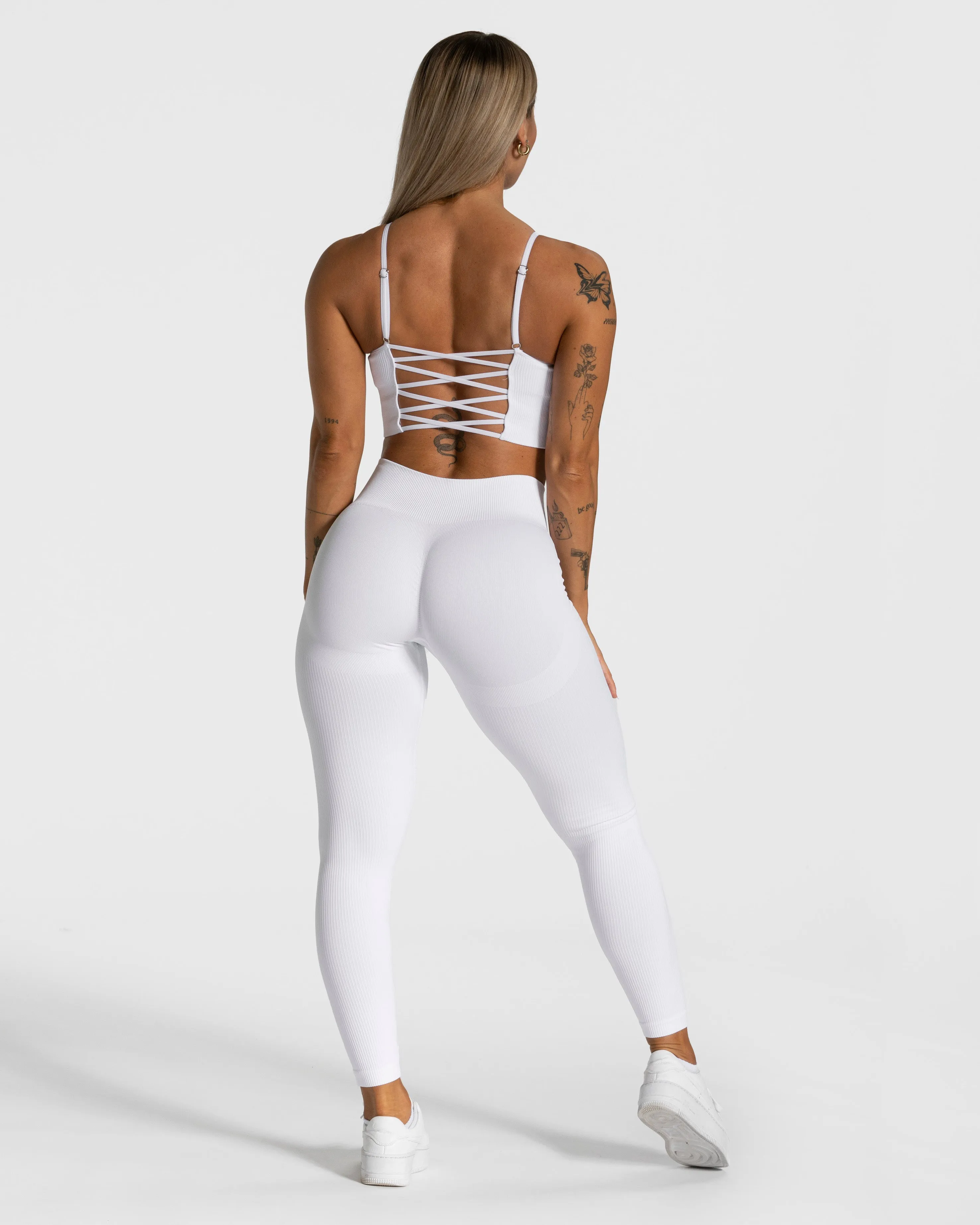 Elegant Cross Top "Weiß"
