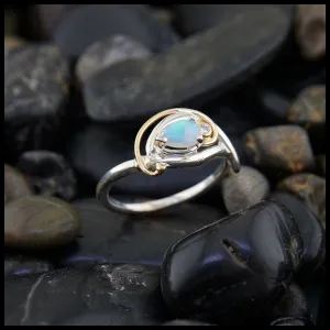 Elegant Diamond and Opal Ring