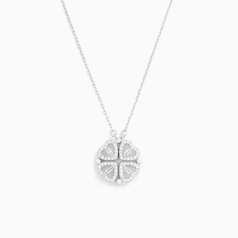 Elegant Four Leaf Clover Pendant Necklace