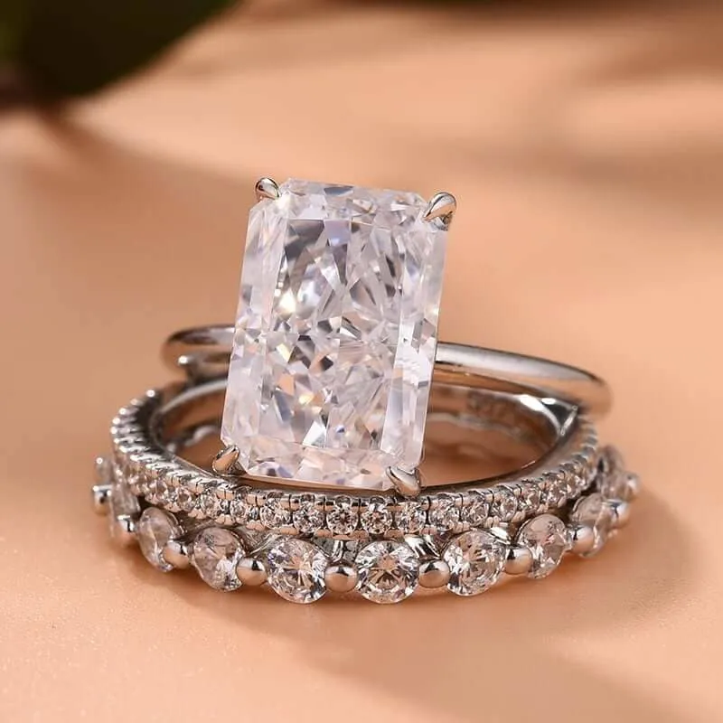 Elegant Radiant Cut Simulated Diamond 3PC Ring Set