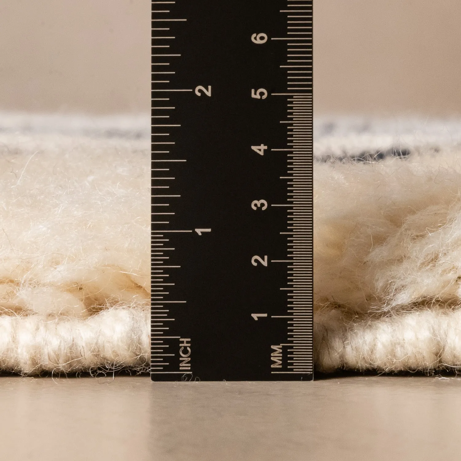 Elegant Rhythm - Luxury Shag Moroccan Rug