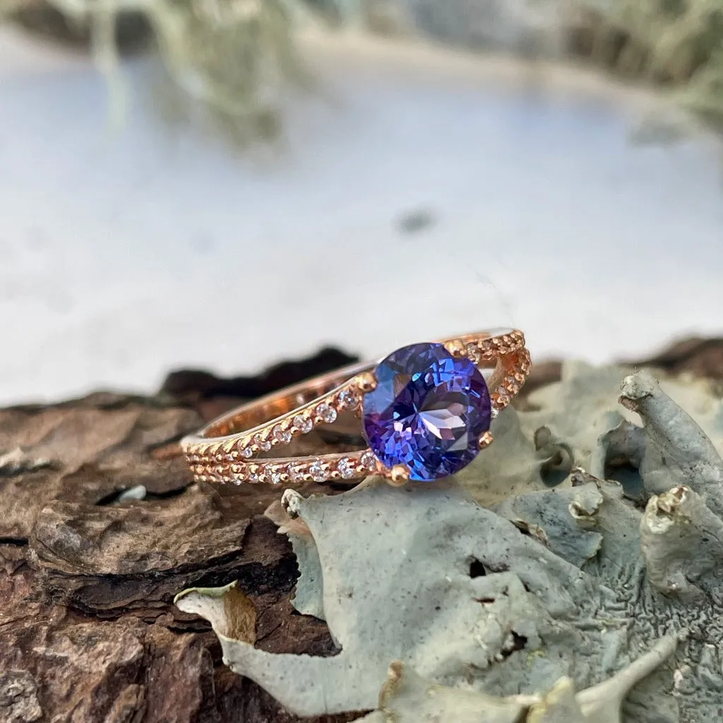 Elegant Split Diamond Shank Set with Tanzanite