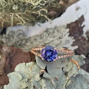Elegant Split Diamond Shank Set with Tanzanite