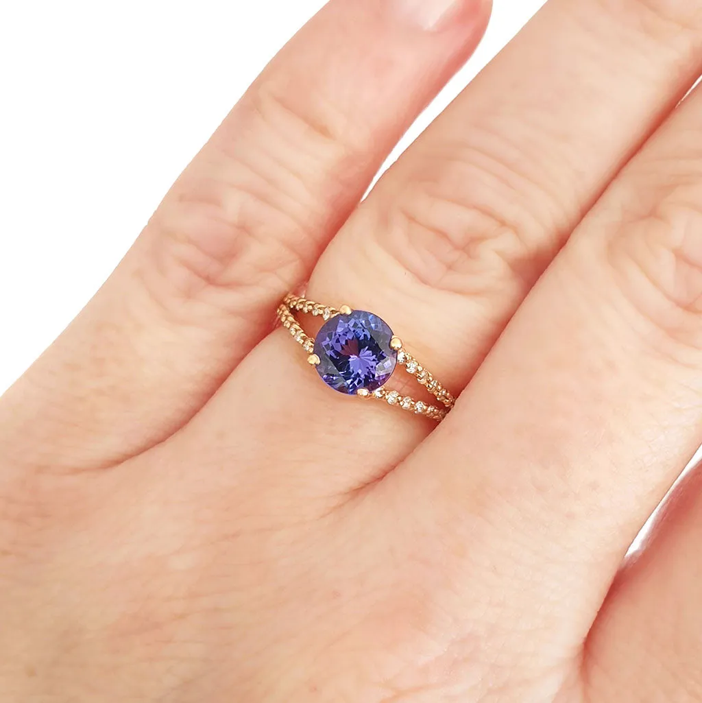 Elegant Split Diamond Shank Set with Tanzanite