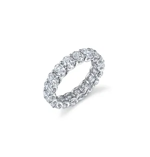 Fink's Exclusive Oval Diamond Eternity Band