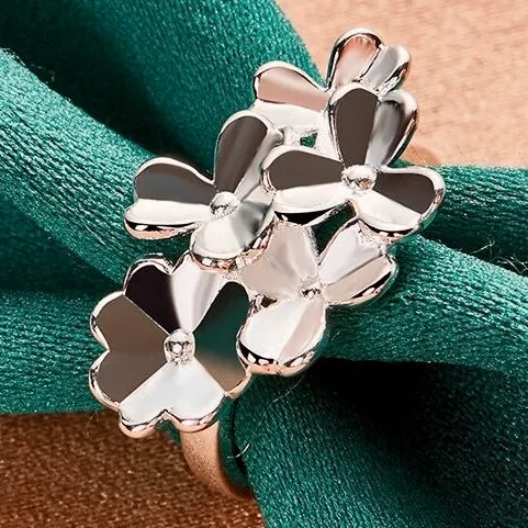 Five Flower Ring