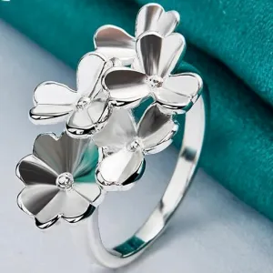 Five Flower Ring