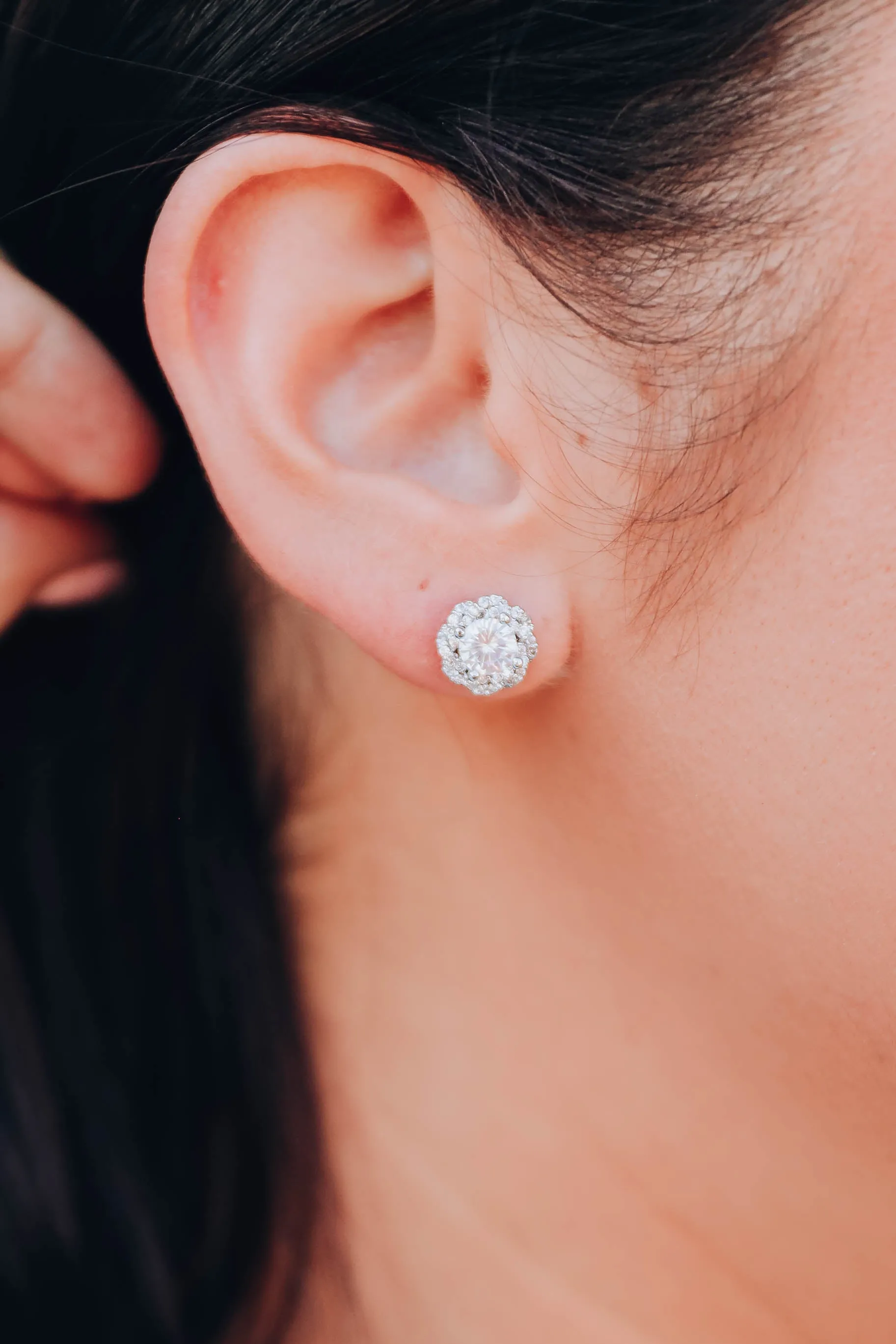 Heather Earrings - White Gold