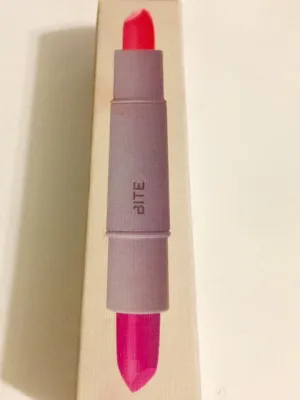 INTOXICATING KISS, BITE BEAUTY, TWO COLORS