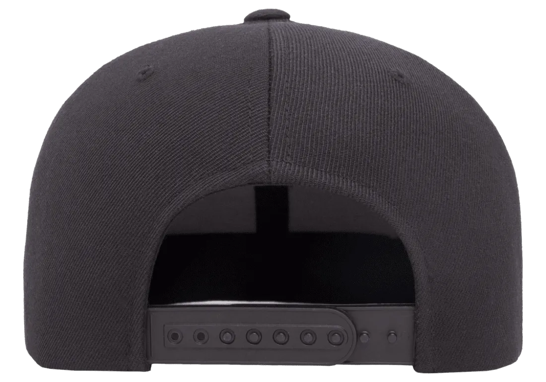 Irish Snapback Black White