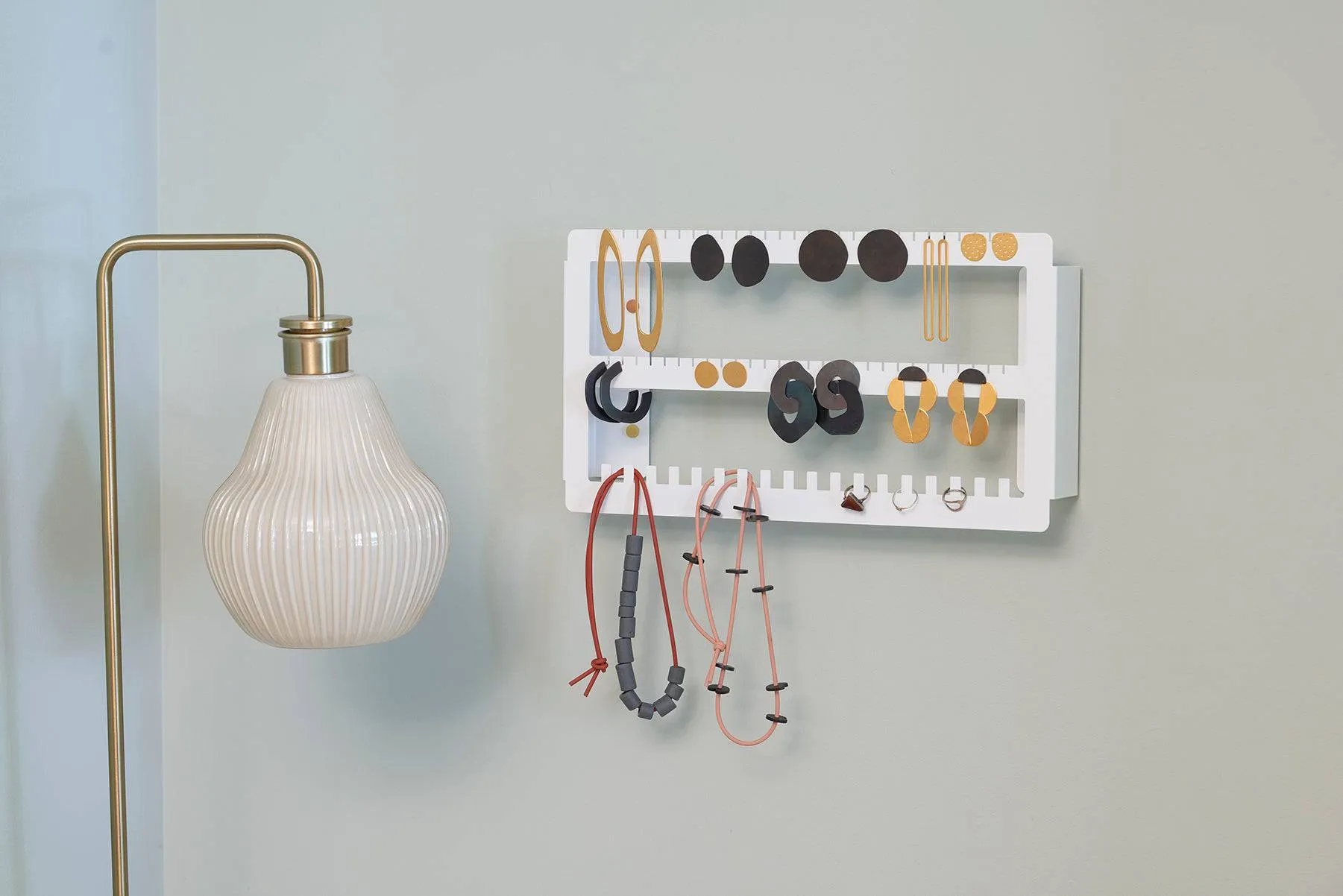Large Jewelry Holder (with necklace row)