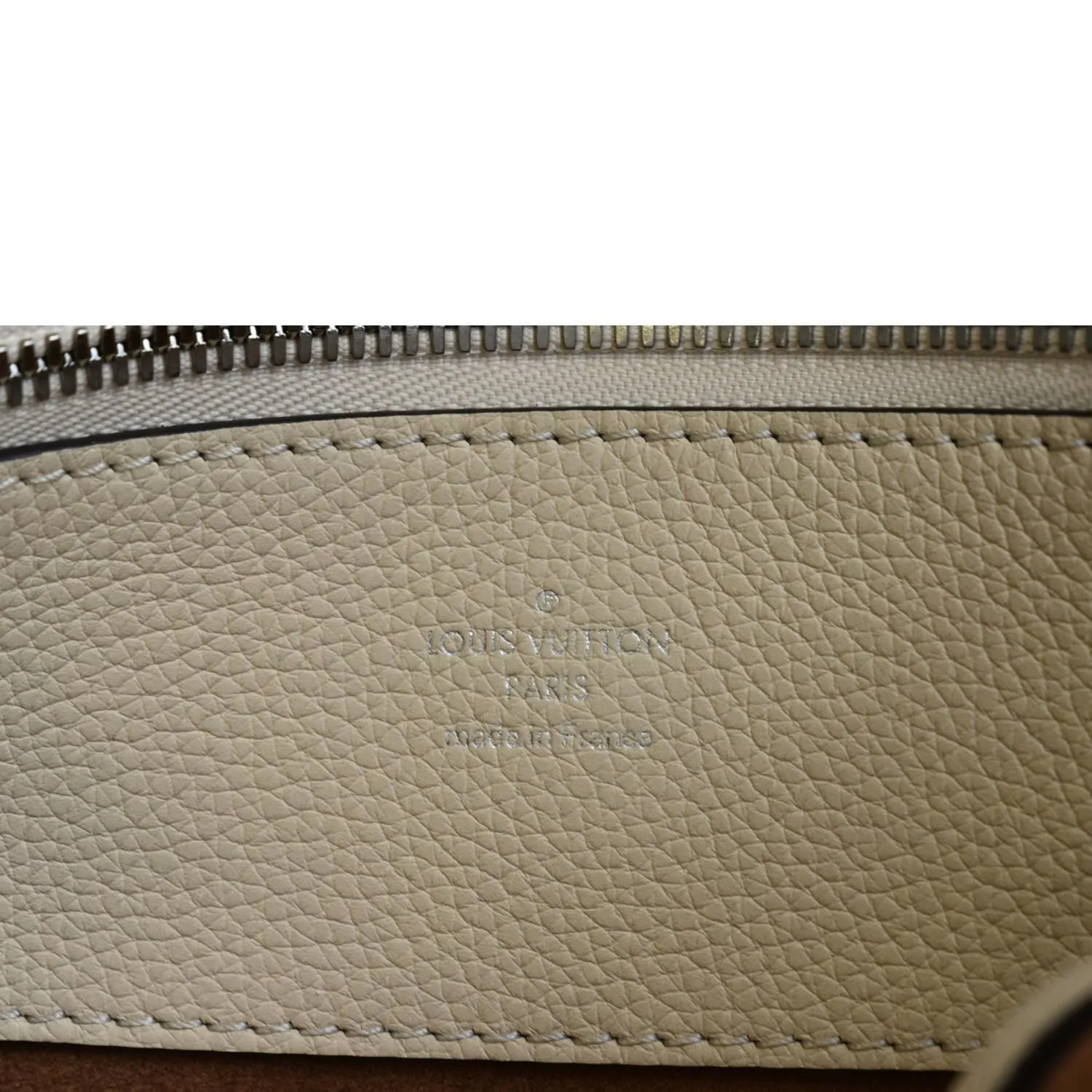 LOUIS VUITTON Bella Mahina Calf Leather Tote Shoulder Bag Cream