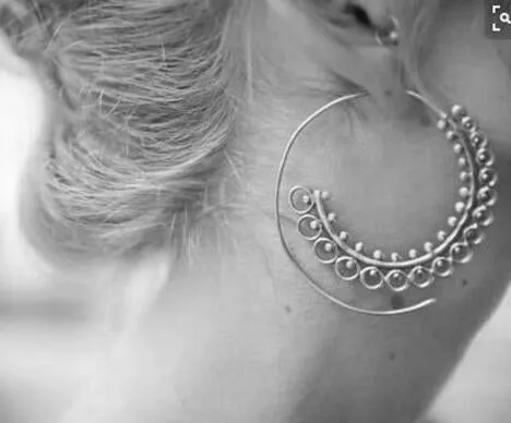 Meyfflin 8 Types Big Swirl Hoop Earrings for Women 2017 New Bohemian Geometric Earring Female Punk Round Boho Jewelry bijoux