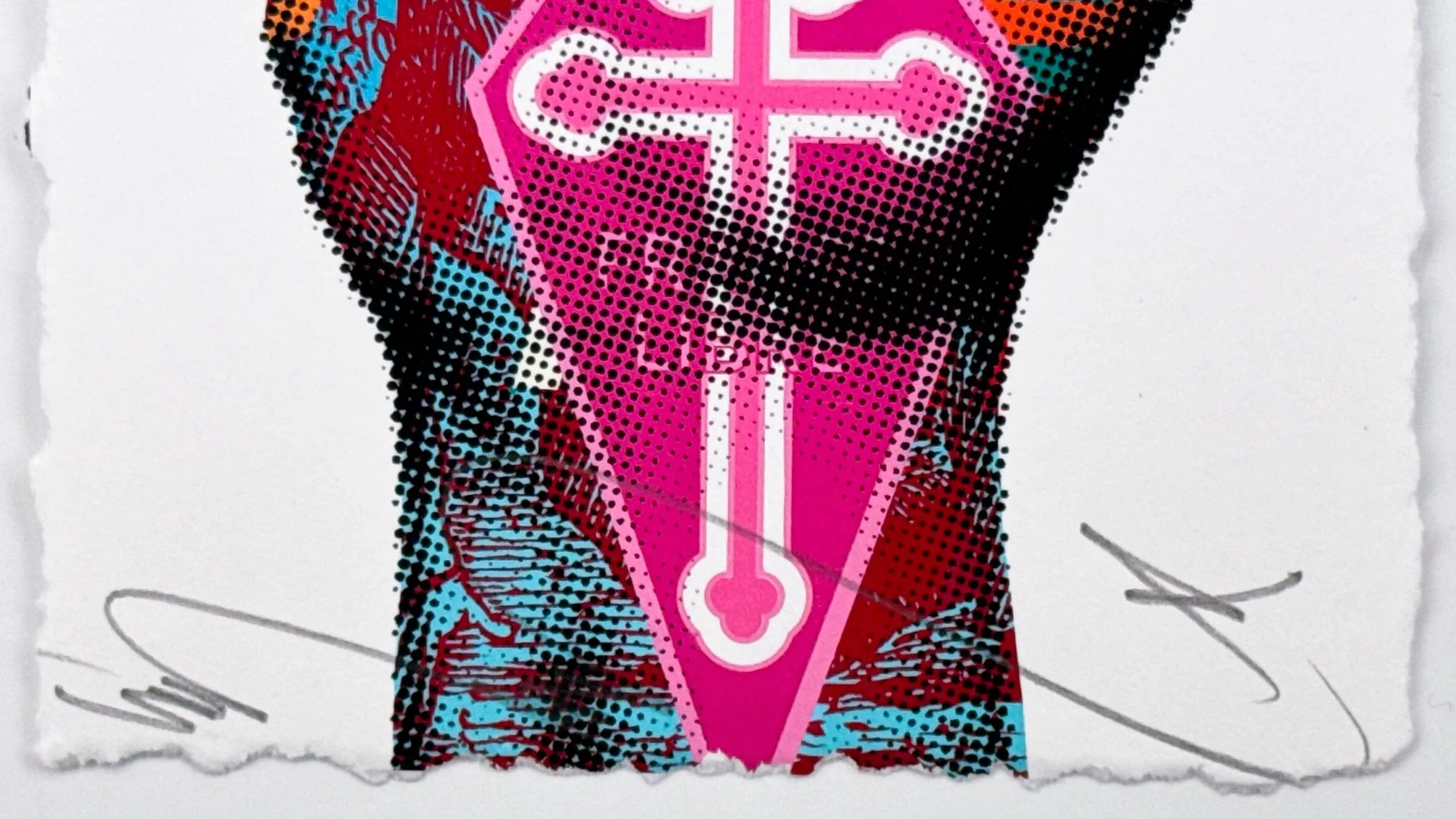 Mini Fist Paris Exclusive 6