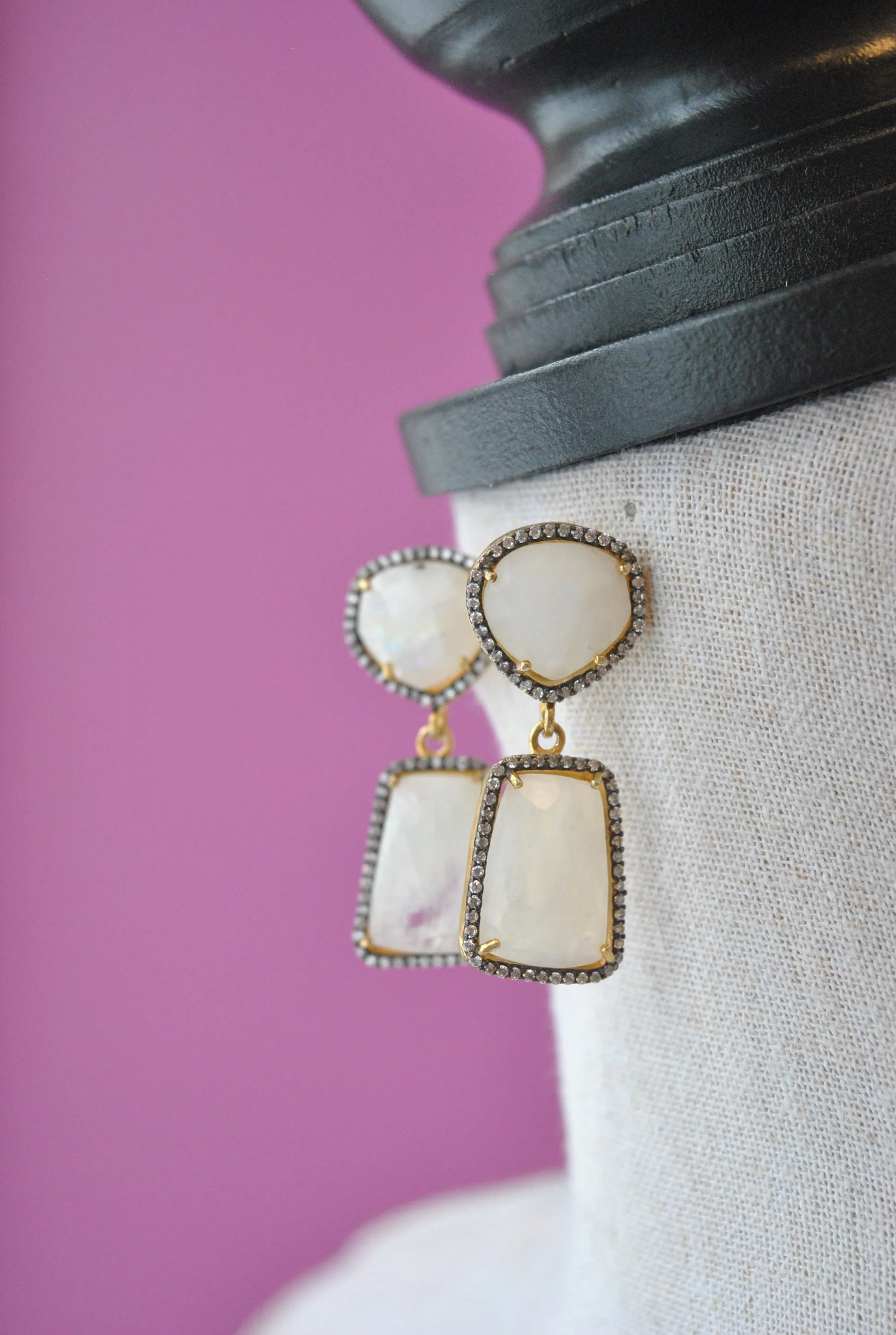 MOONSTONE AND RHINESTONES ON GOLD STATEMENT ELEGANT EARRINGS