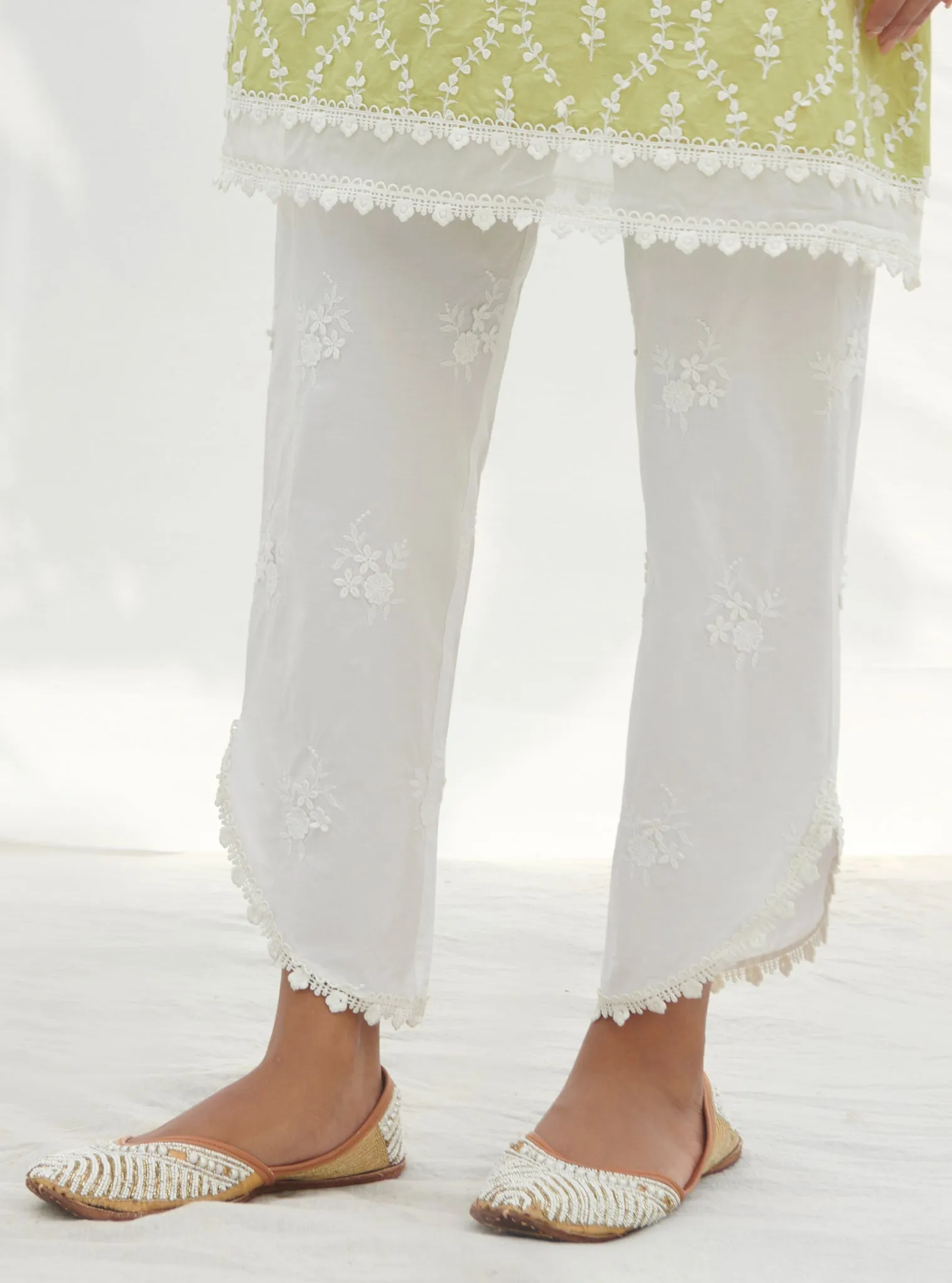 Mulmul Cotton Maneri Lime Kurta With Mulmul Cotton Emb Rounded Hem White Pant