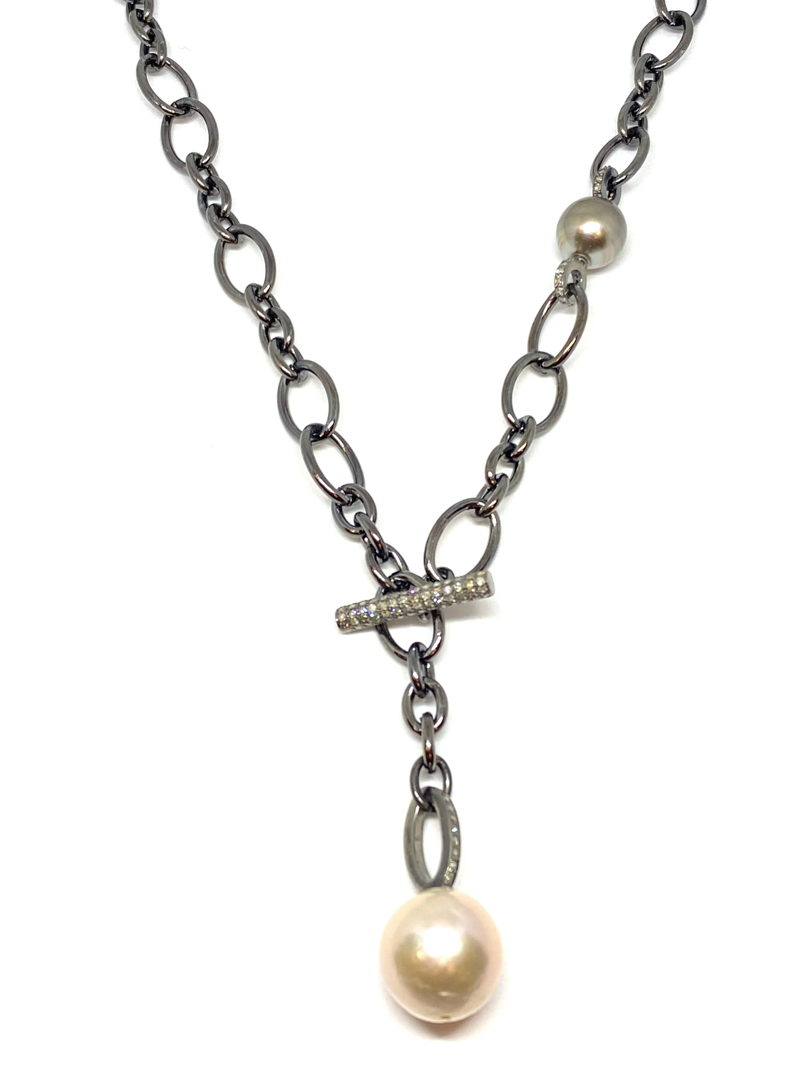 Nathan & Moe Gunmetal Link Chain with a Tahitian and White Pearl and an Oxidized Toggle