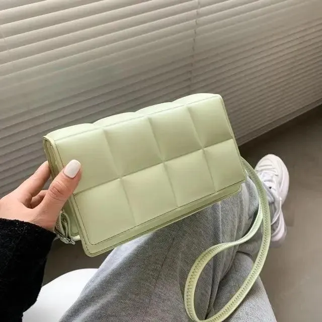 New Female Literary Single-Shoulder Bag Minority Design Cross-Body Bag -  Trendy Female Cross Body Bags