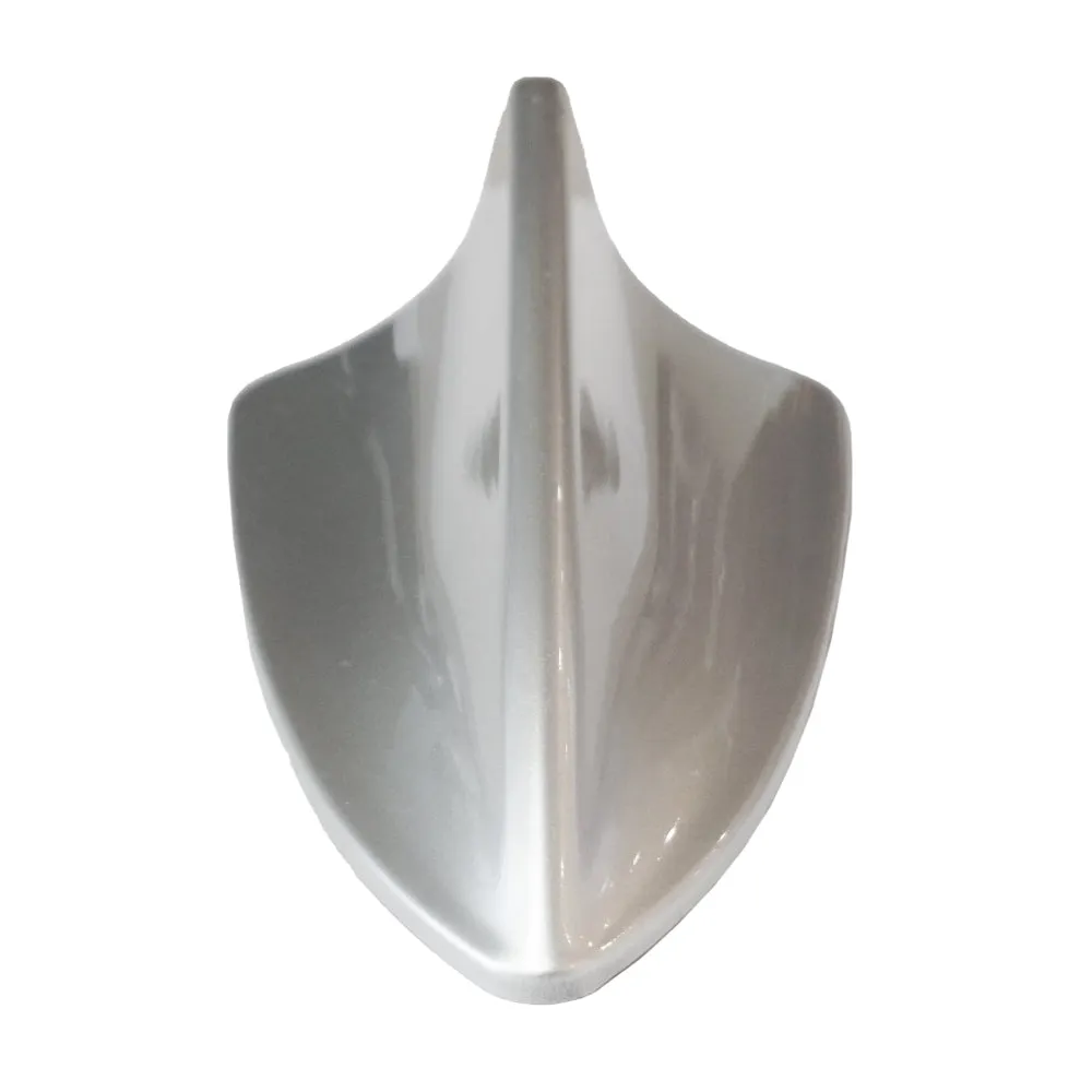 Ornament Antenă Rechin Argintiu – Design Modern și Elegant