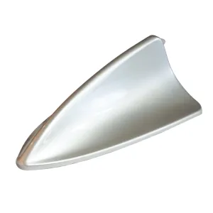 Ornament Antenă Rechin Argintiu – Design Modern și Elegant