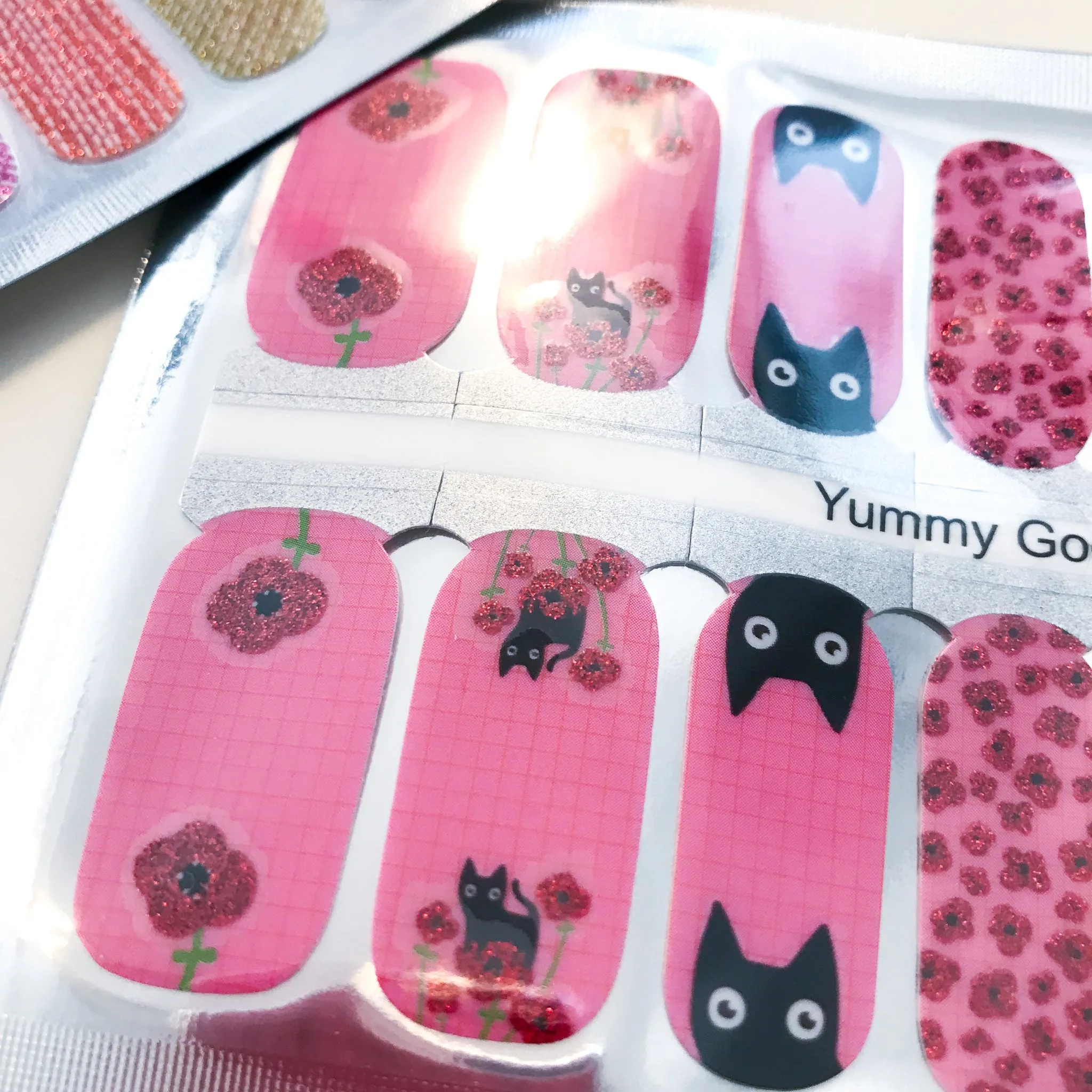 POPPYCATS - yummygoods exclusive! nail wraps (with glitter poppies!)