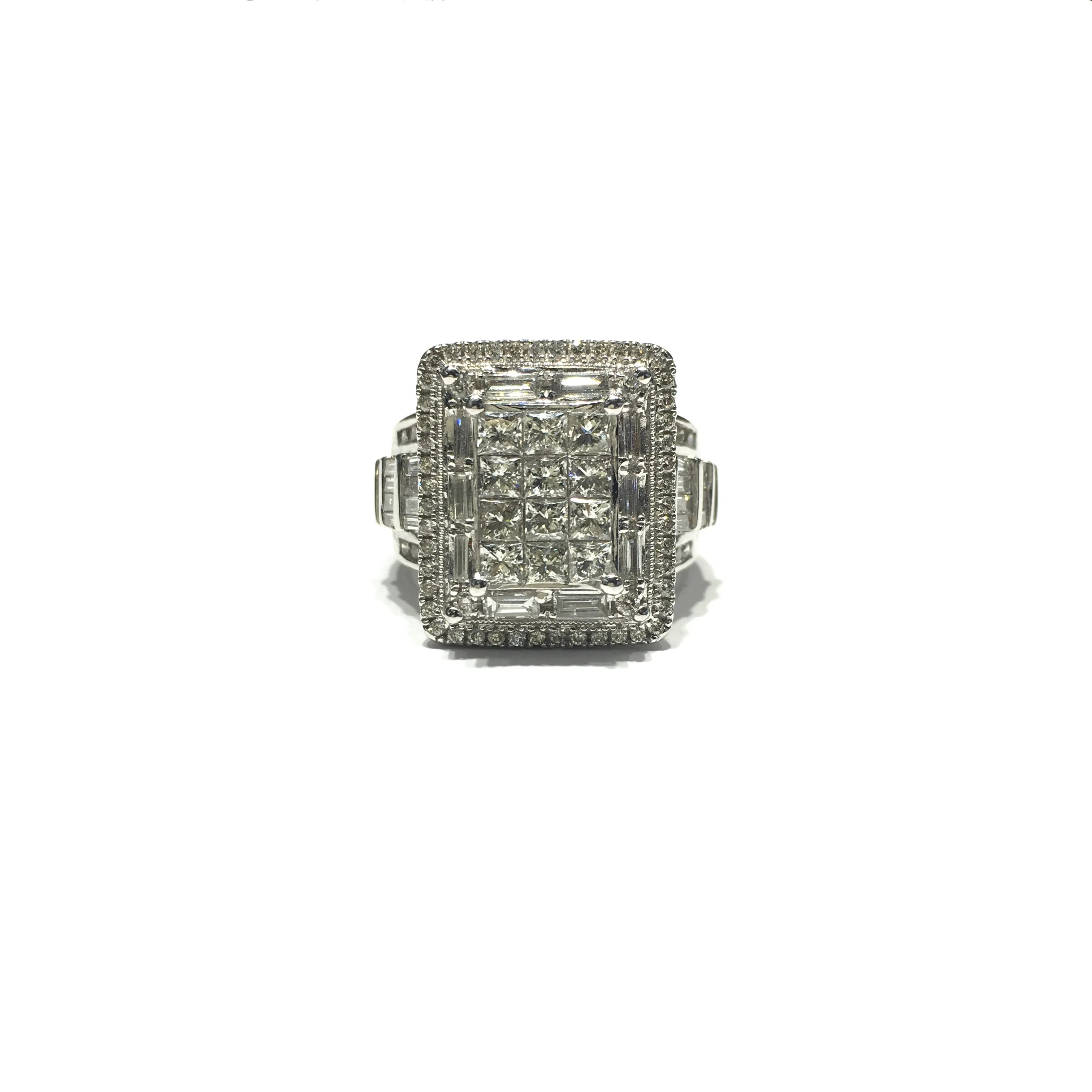 Princess Cut Diamond Cluster Engagement Ring (14K)