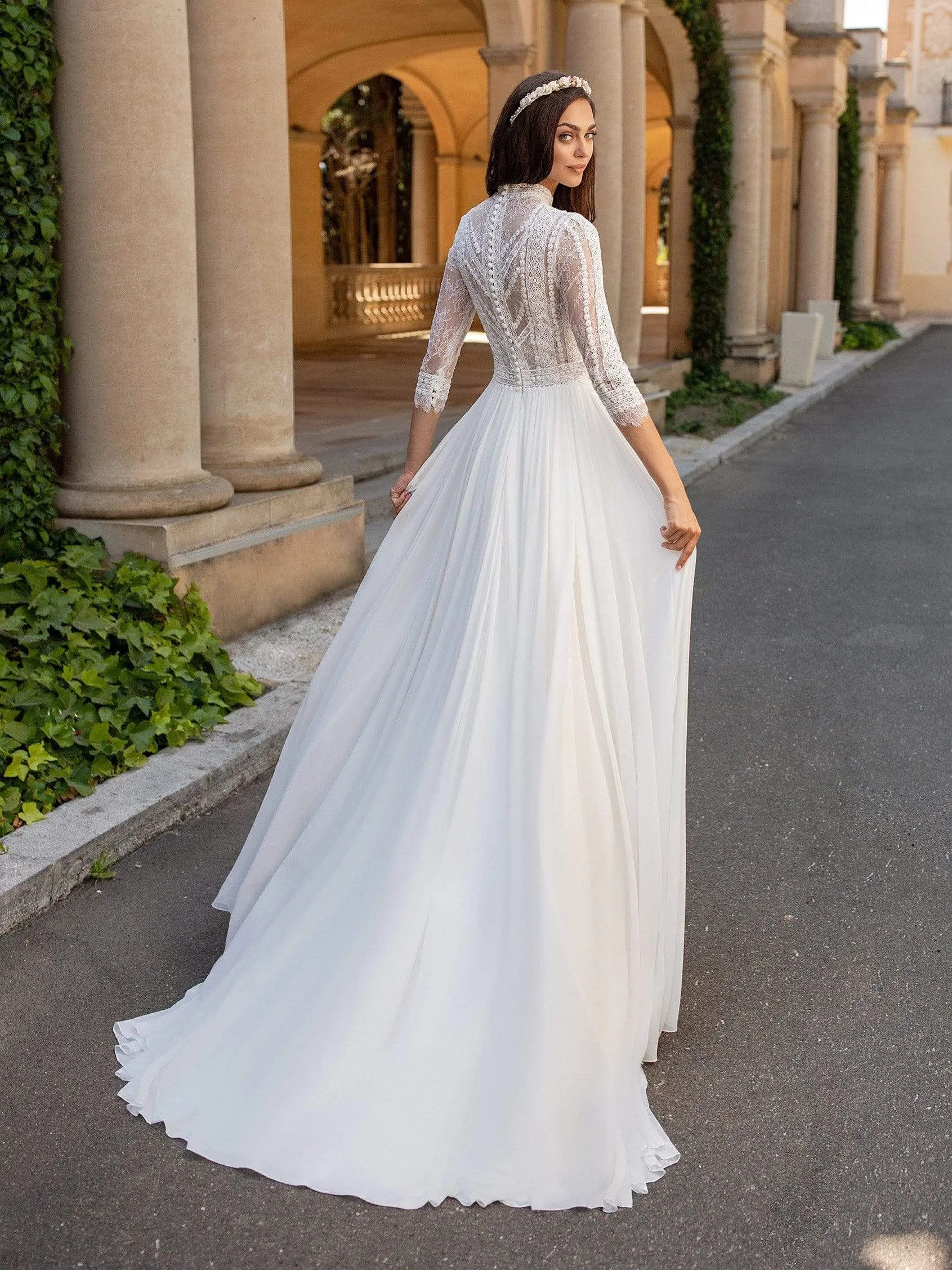 Pronovias: Mimosa