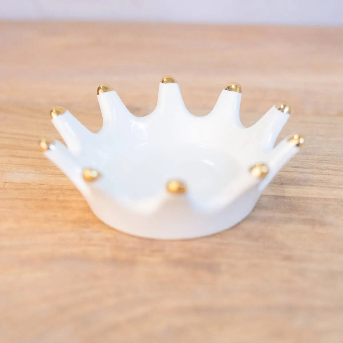Royal Crown Trinket Dish   White/Gold   4.25"