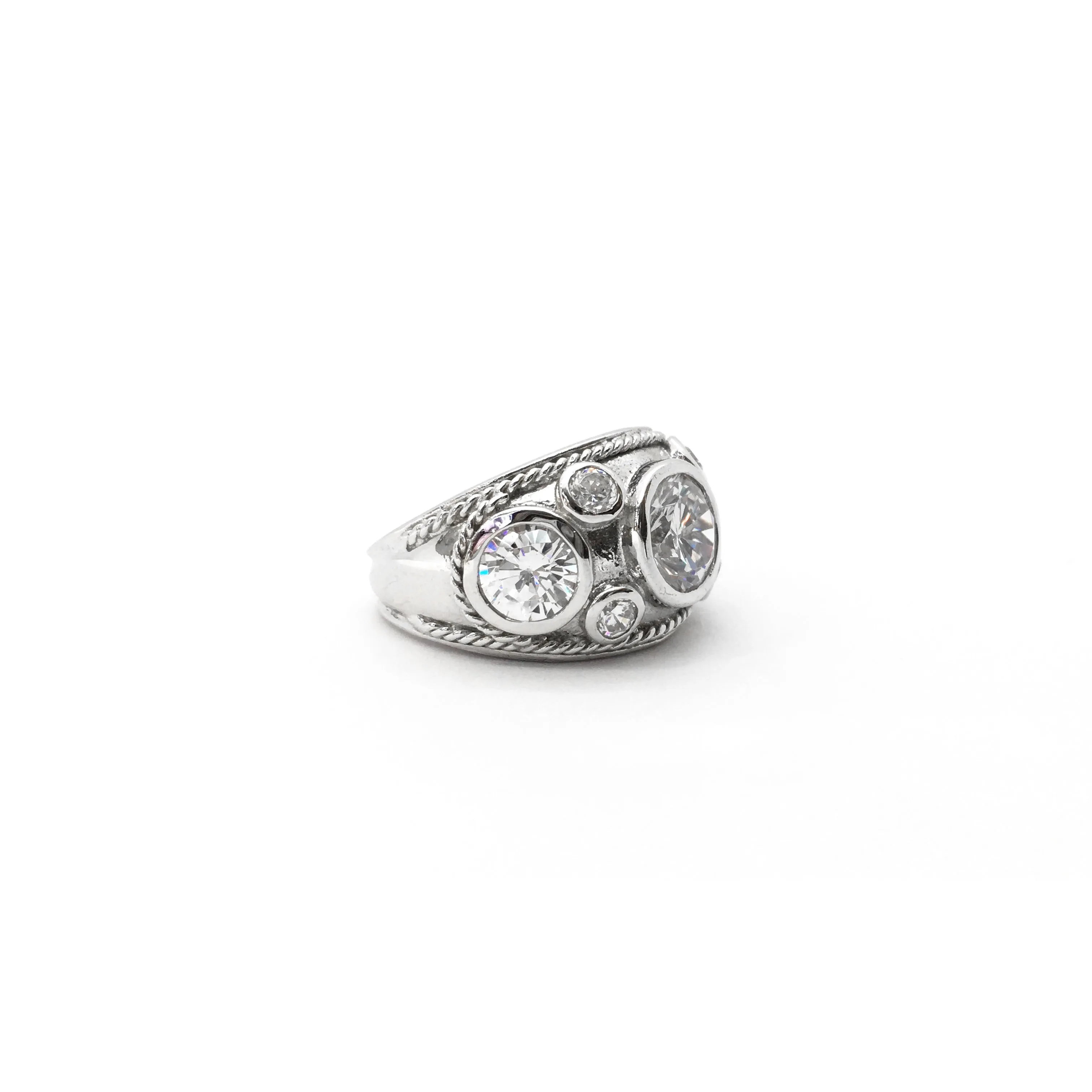 Symmetric Round CZ Cocktail Ring (Silver)