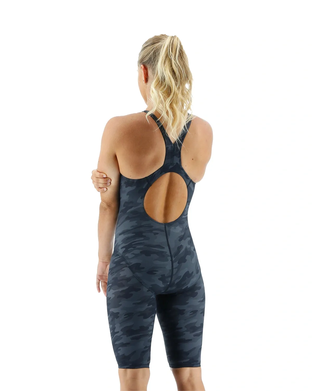 TYR Women's Thresher Camo Open Back Swimsuit | Black