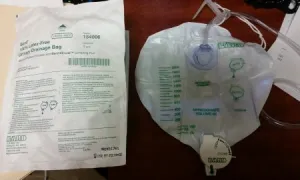 Urinary Drainage Bag with Safety-Flow Outlet 2,000 mL 154006 Qty 1