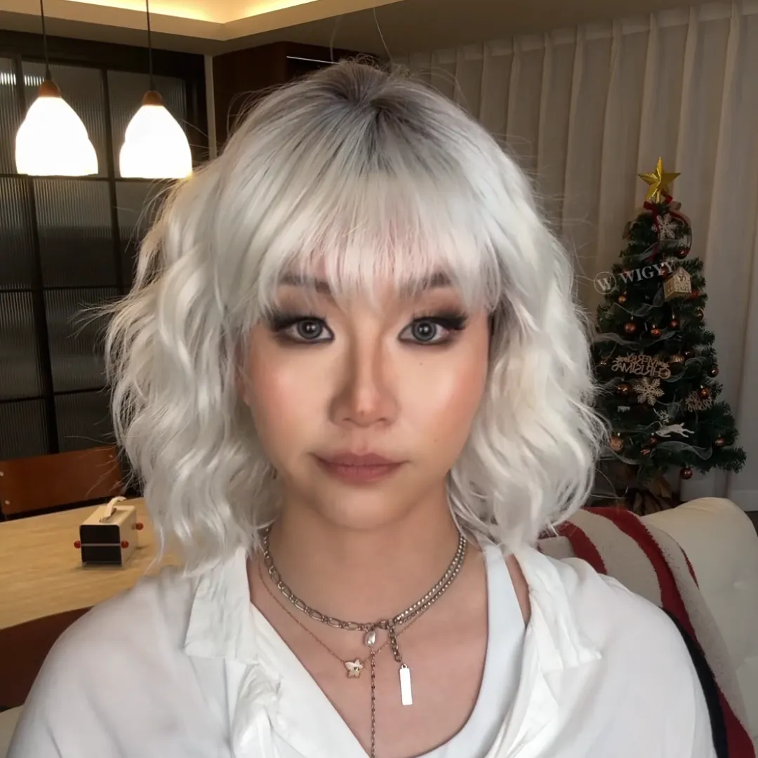 Wigyy Perfect Wave Bob Elegant Wig with Bang